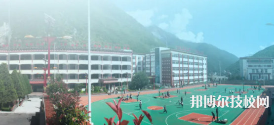 云南航天管理局技工學(xué)校2022年學(xué)費、收費多少