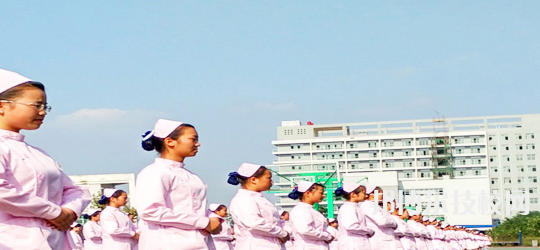 四川宜賓衛(wèi)生學(xué)校2022年學(xué)費(fèi)、收費(fèi)多少
