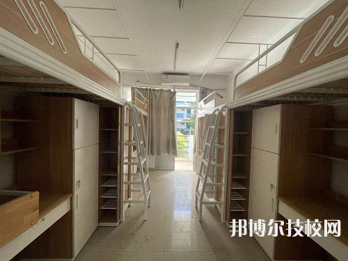 昆明華西航空旅游學校2022年宿舍條件