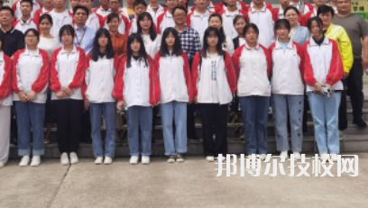 甘肅建筑材料工業(yè)學(xué)校2022年招生辦聯(lián)系電話