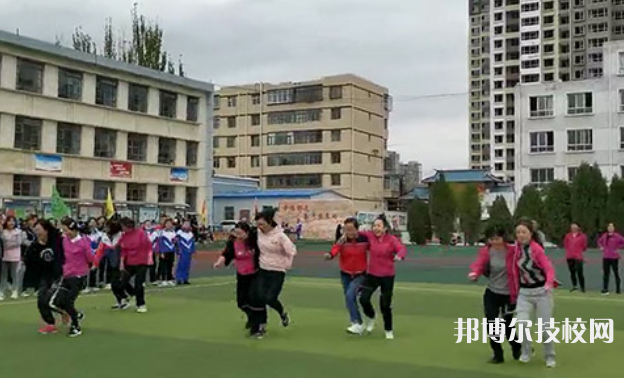 白銀職業(yè)中等專業(yè)學(xué)校2022年報名條件、招生要求、招生對象 