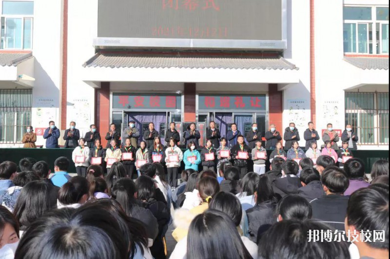 平?jīng)隼砉ぶ械葘I(yè)學(xué)校2022年招生錄取分?jǐn)?shù)線