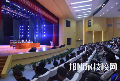 蘭州城市建設(shè)學(xué)校2022年招生辦聯(lián)系電話