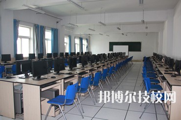 甘肅省蘭州體育運(yùn)動(dòng)學(xué)校2022年報(bào)名條件、招生要求、招生對(duì)象