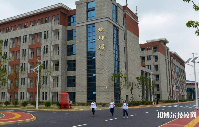 貴州水利水電職業(yè)技術(shù)學(xué)院(中職部)2022年報(bào)名條件、招生要求、招生對象