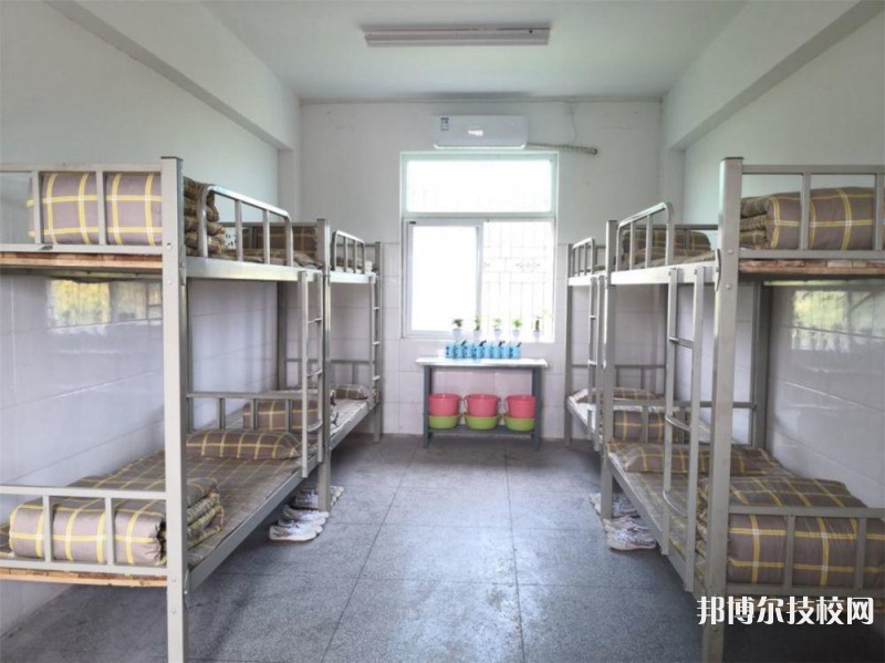 渭源縣職業(yè)中等專業(yè)學(xué)校2022年宿舍條件