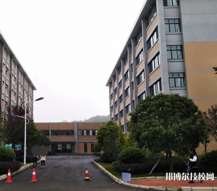 貴州食品工程職業(yè)學(xué)院(中職部)2022年宿舍條件