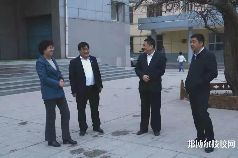 靖遠職業(yè)中等專業(yè)學校2022年招生辦聯(lián)系電話