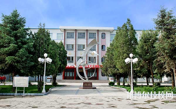 甘肅理工中等專業(yè)學校2022年招生辦聯(lián)系電話