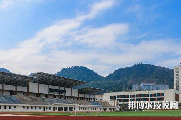 貴州經(jīng)貿(mào)職業(yè)技術(shù)學(xué)院(中職部)2022年招生辦聯(lián)系電話