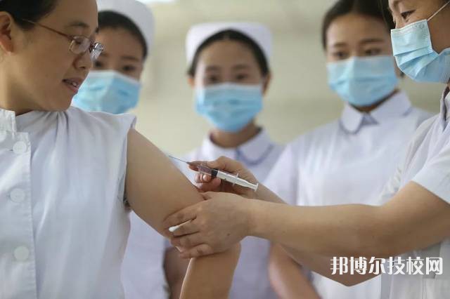 唐縣衛(wèi)生職業(yè)中專學(xué)校2022年招生辦聯(lián)系電話