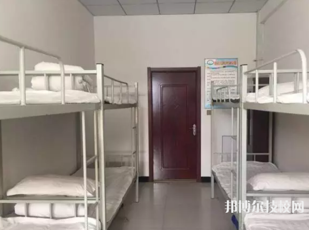 保定光明職業(yè)培訓(xùn)學(xué)校2022年宿舍條件