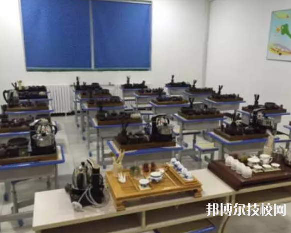 保定光明職業(yè)培訓(xùn)學(xué)校2022年招生辦聯(lián)系電話
