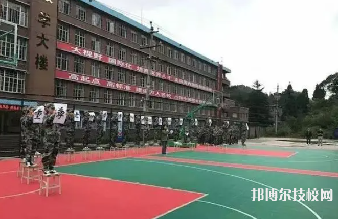貴州紅果經(jīng)濟(jì)開發(fā)職業(yè)技術(shù)學(xué)校2022年宿舍條件