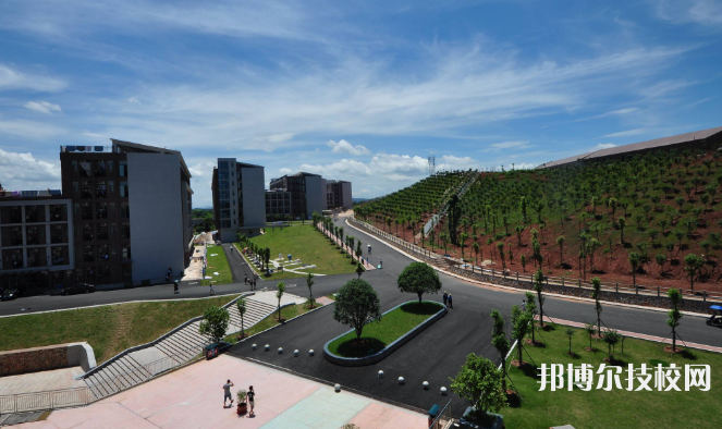 遵義職業(yè)技術(shù)學(xué)院(中職部)2022年招生錄取分?jǐn)?shù)線