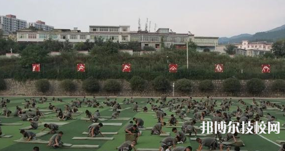 息烽中等職業(yè)學校2022年報名條件、招生要求、招生對象