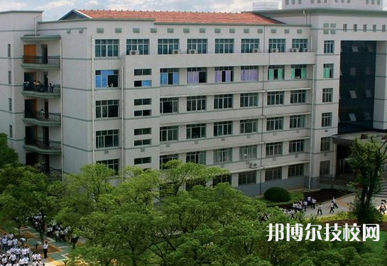 畢節(jié)幼兒師范高等專科學校(中職部)2022年報名條件、招生要求、招生對象