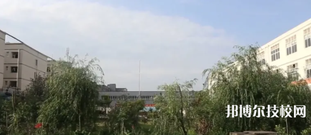 成都青華職業(yè)學(xué)校2022年宿舍條件