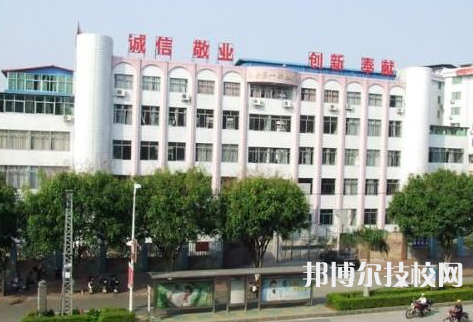 廣東2022年初中畢業(yè)考什么中專學(xué)校