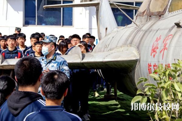 柏鄉(xiāng)職教中心2022年報(bào)名條件、招生要求、招生對象