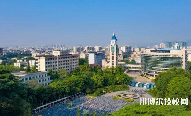 廣東2022年初中生讀什么中專