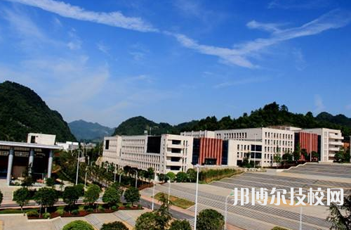 黔南民族醫(yī)學高等?？茖W校(中職部)2022年宿舍條件