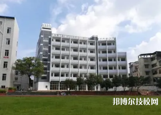 貴州2022年初中畢業(yè)可以考中專