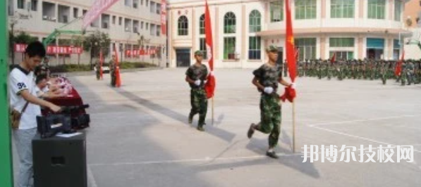 達(dá)州風(fēng)華職業(yè)技術(shù)學(xué)校怎么樣、好不好