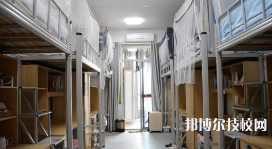 雞澤職教中心2022年宿舍條件