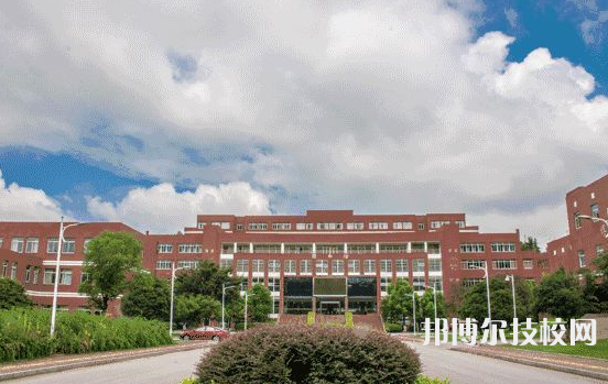 貴州2022年什么叫中專學(xué)校