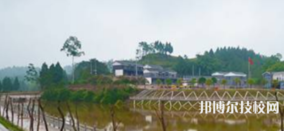 岳池縣白廟職業(yè)中學(xué)校怎么樣、好不好