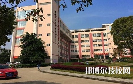 貴州2022年有哪些中專學校好