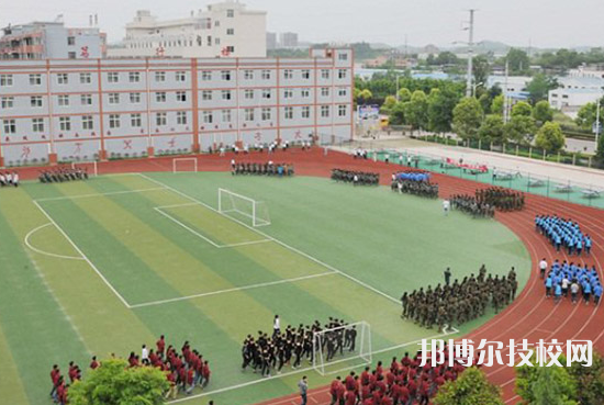 貴州2022年中專學校一般上幾年