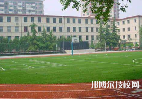 貴州2022年怎么上中專學(xué)校