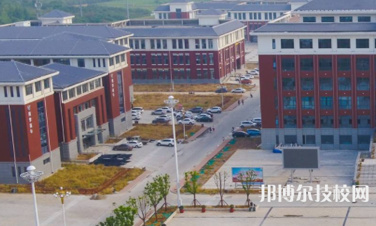 貴州2022年上中專學(xué)校需要什么證件