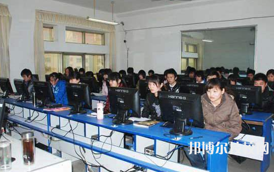 貴州2022年讀中專學(xué)校要初中畢業(yè)證嗎