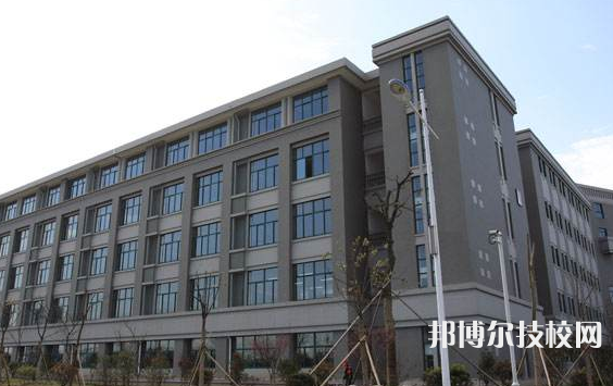 貴州2022年中專學(xué)校一般讀幾年