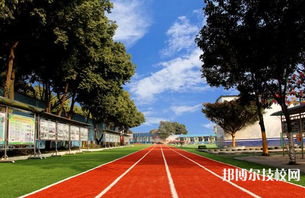 貴州2022年讀中專學(xué)校能考大學(xué)嗎
