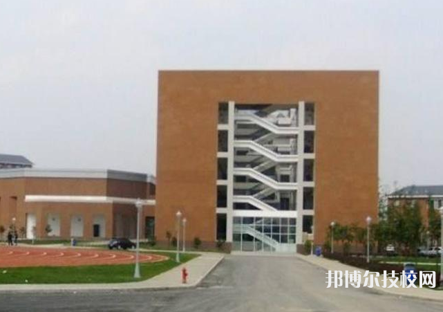 貴州2022年讀中專學(xué)校多少錢