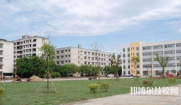 貴州2022年讀什么中專學(xué)校最好