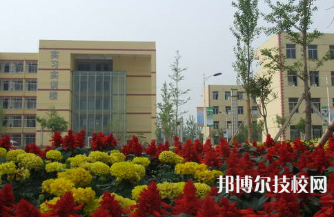 新樂職業(yè)技術教育中心2022年招生辦聯(lián)系電話