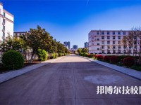 江蘇2022年中?？梢愿呖紗? /><b>江蘇2022年中?？梢愿呖紗?/b><span>2022-03-03 14:59</span><p>不少初中生選擇了中專學(xué)校就讀，但是還是希望自己有希望可以就讀大學(xué)。那么中?？梢愿呖紗?中專生自然是可以參加高考的。畢竟中</p></a></h3></li>
            <li><h3><a href=