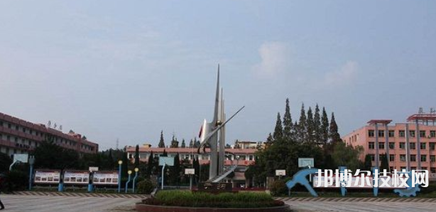 四川2022年現(xiàn)在讀計算機(jī)學(xué)校什么專業(yè)好