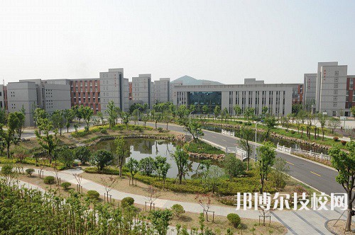 江蘇2022年中專學(xué)校一般讀幾年