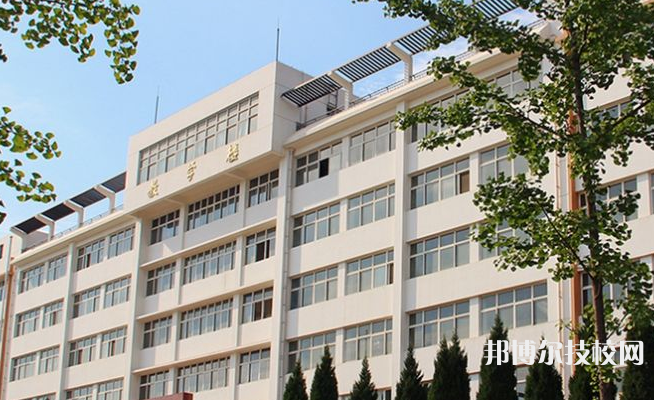 貴州2022年高中畢業(yè)能上中專學(xué)校
