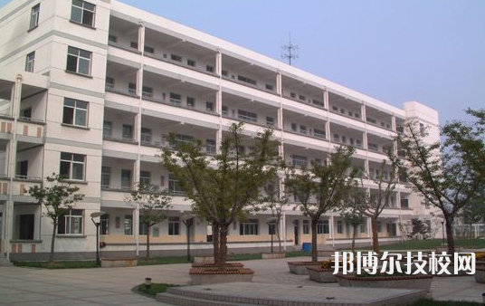 貴州2022年高中畢業(yè)可以上的中專學校