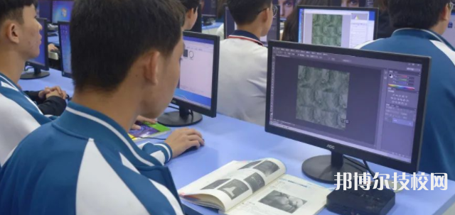 四川2022年計(jì)算機(jī)學(xué)校有哪些專(zhuān)業(yè)比較好