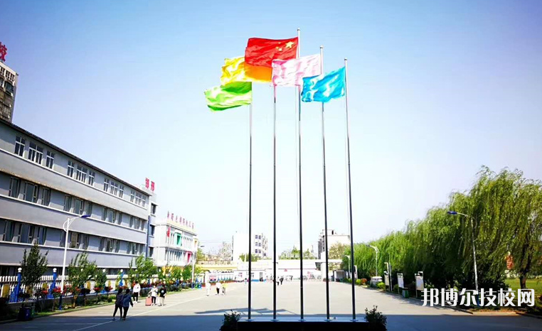 邯鄲工程技術(shù)學(xué)校2022年學(xué)費(fèi)、收費(fèi)多少