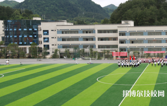 貴州2022年初中畢業(yè)讀什么中專學(xué)校好