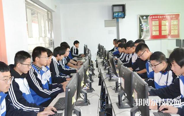 衡水勞動技工學(xué)校2022年招生辦聯(lián)系電話